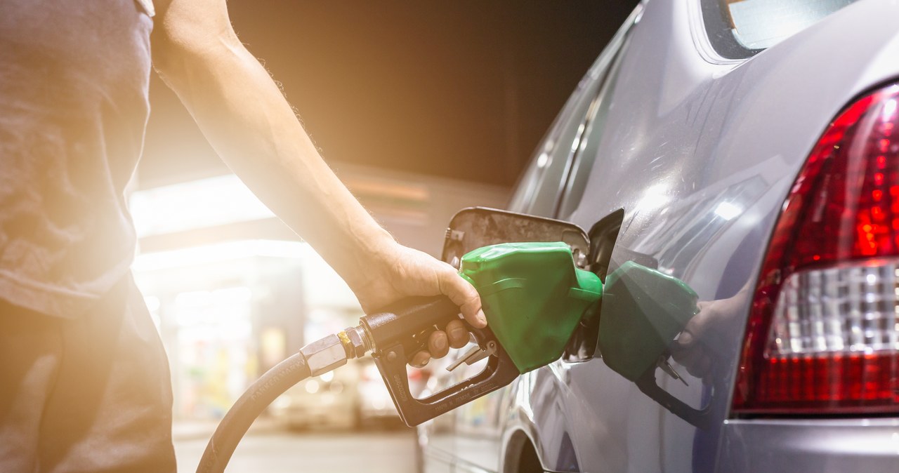 Eksperci ostrzegają: Kupowanie paliwa na zapas nie ma sensu
