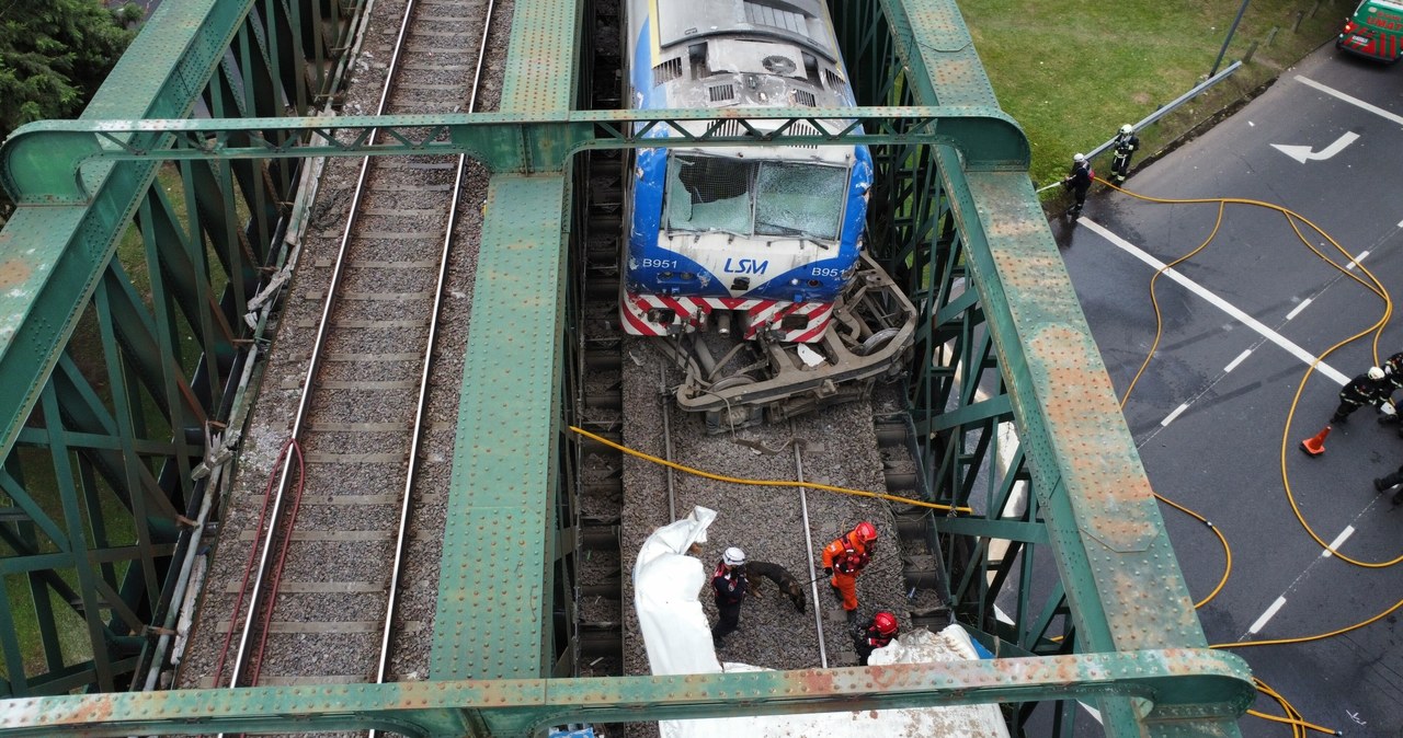 Na wiadukcie w Buenos Aires zderzyły się pociągi. 100 osób rannych